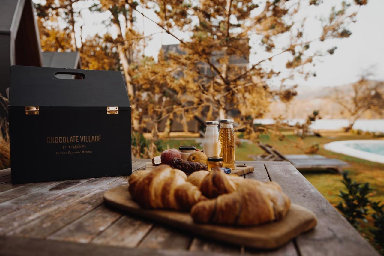 Luxury Glamping Chocolate Village Марибор Экстерьер фото